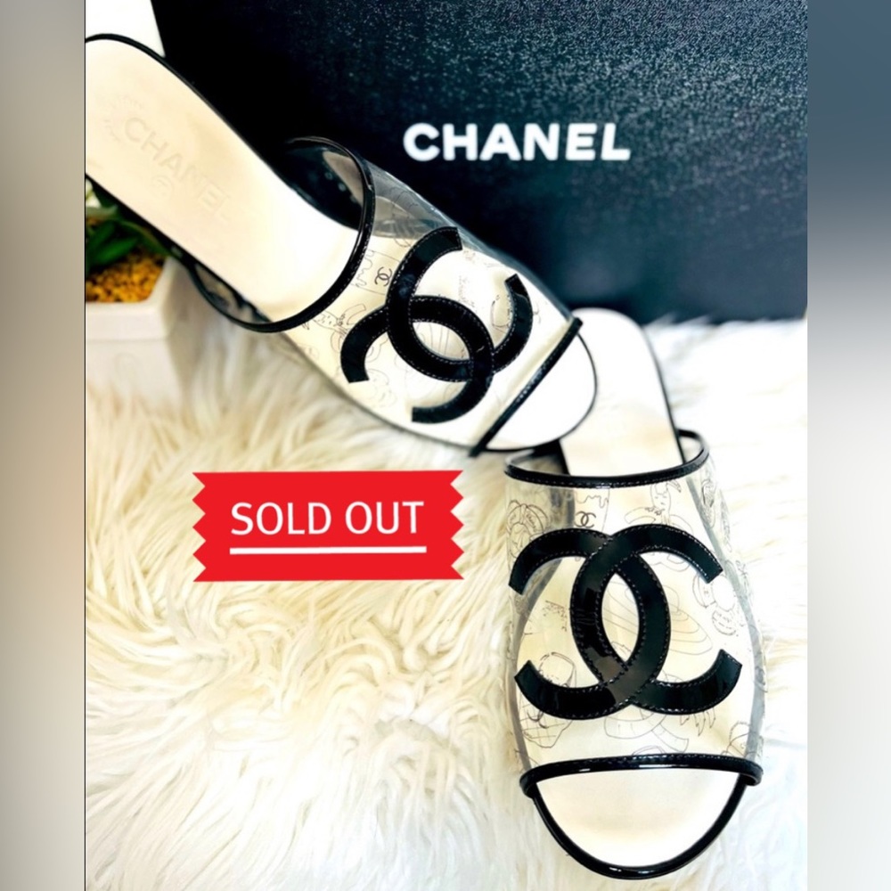 ๐พ๐ฅSOLD๐ฅณChanel Transparent Mule Sandals - Picture 2 of 11